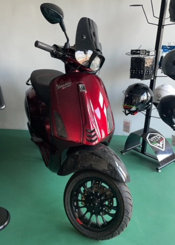 Vespa Sprint 4t 2v - Candy Red