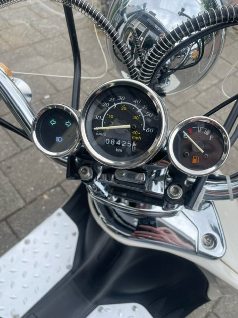 Grande Retro Fosti Snorscooter – 25 km