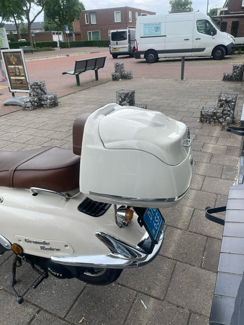 Grande Retro Fosti Snorscooter – 25 km